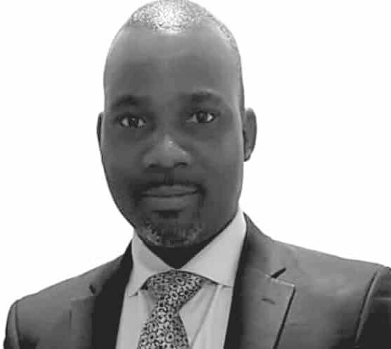Omololu-Thomas-barrister Omololu-Thomas-barrister